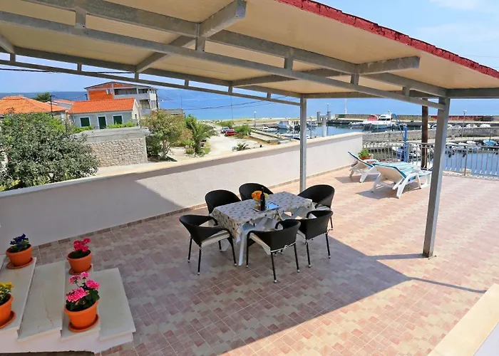 Apartment Marija Drvenik Mali